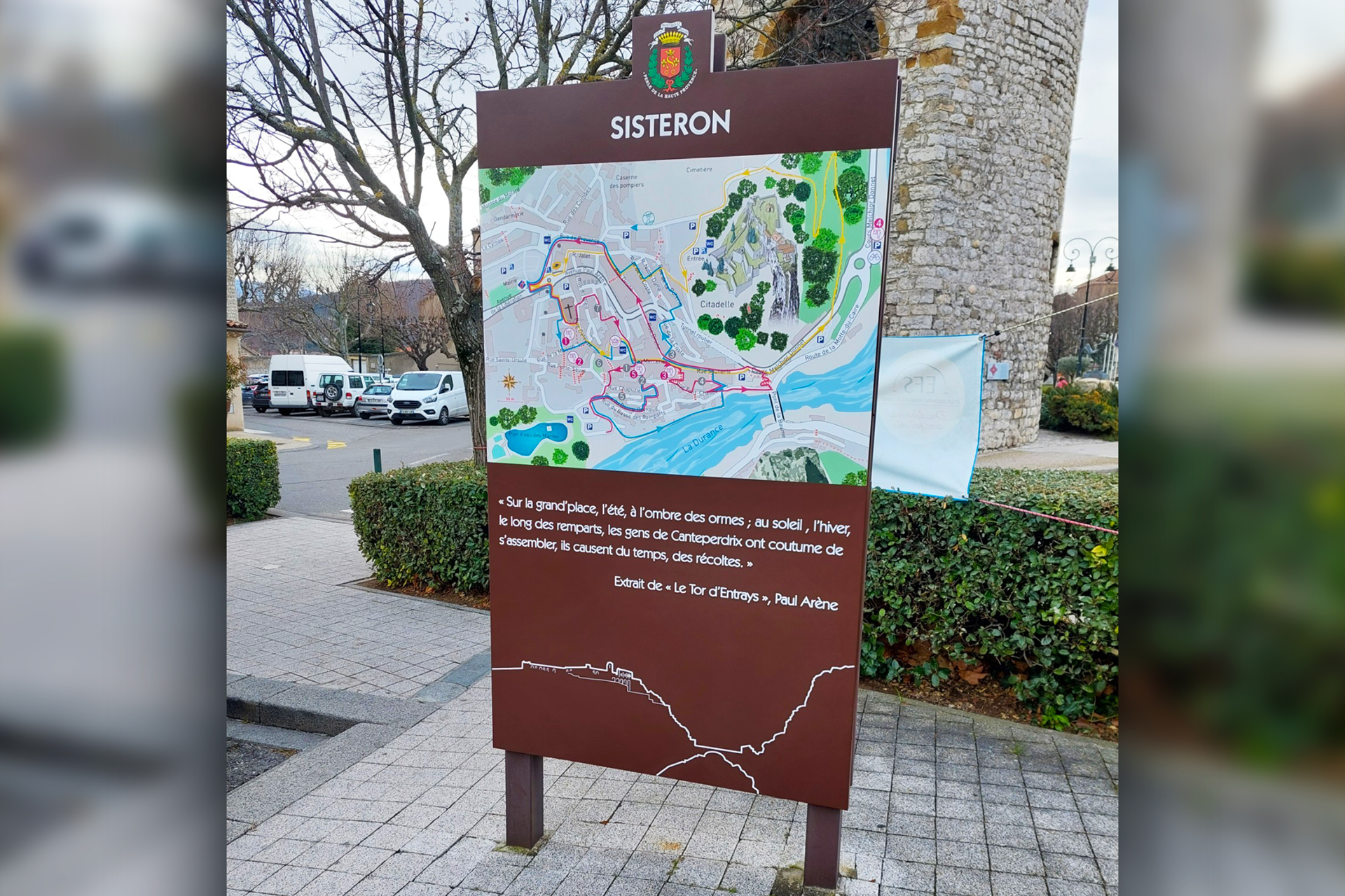 Totem-Sisteron-2